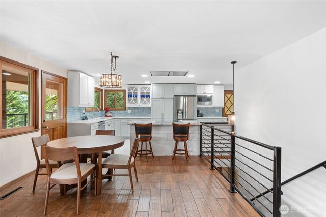 3211 SE Kamilche Point Road, Shelton, WA 98584