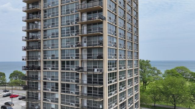 6730 S South Shore Drive 604, Chicago, IL 60649