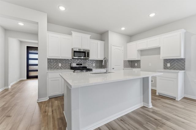 3515 Helena Street, Gainesville, TX 76240