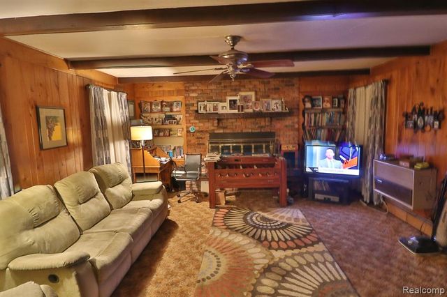 2720 Woodstock Drive, Detroit, MI 48203