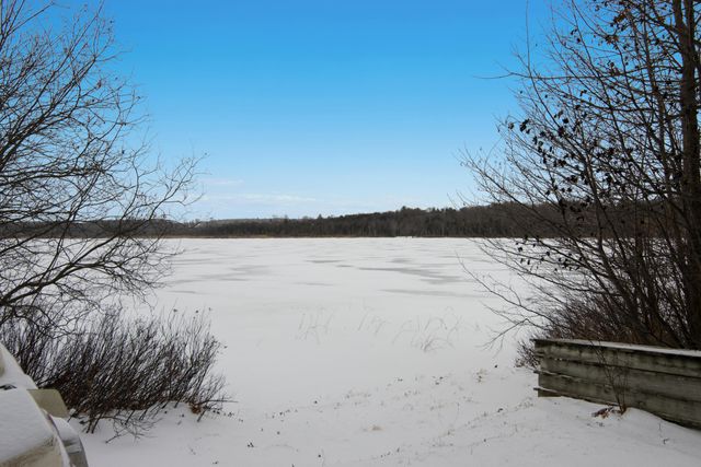 63 E Piney Road, Manistee, MI 49660