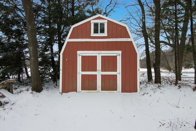 63 E Piney Road, Manistee, MI 49660