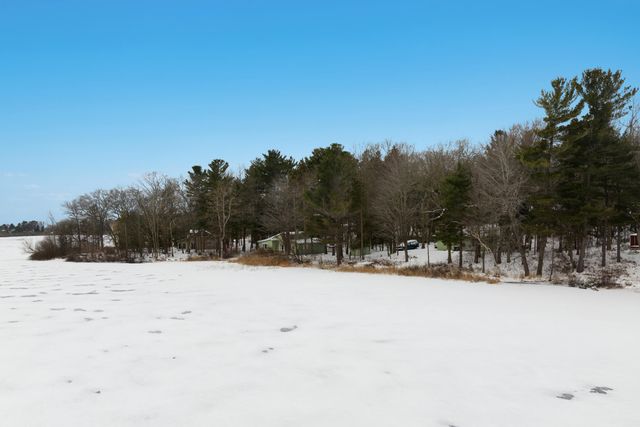 63 E Piney Road, Manistee, MI 49660