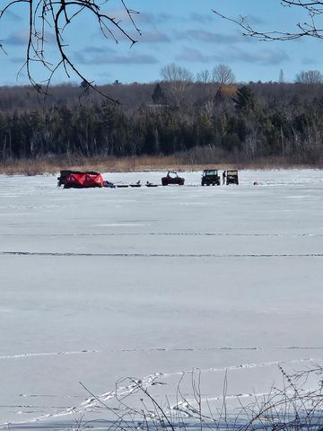 63 E Piney Road, Manistee, MI 49660