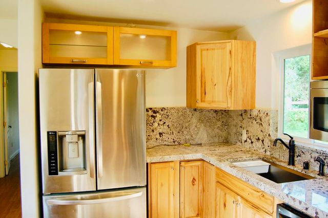 736 Mar Vista Drive, Vista, CA 92081