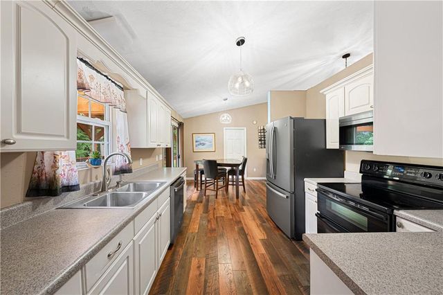 281 Cherokee Drive, Other-south Carolina, SC 29643