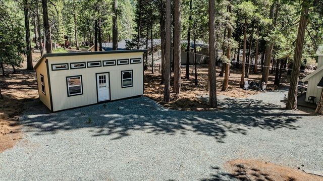 26480 Crawley Ln, Pioneer, CA 95666