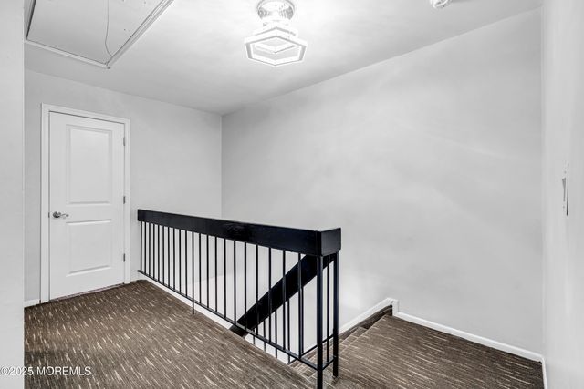 158 Stratford Place, Lakewood, NJ 08701
