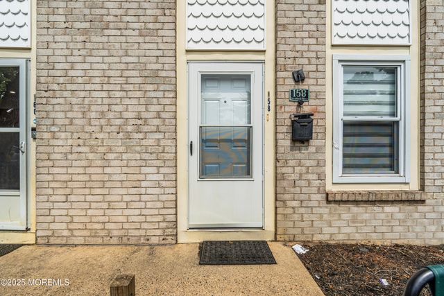 158 Stratford Place, Lakewood, NJ 08701