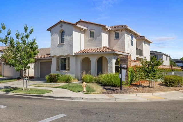 2391 Gabriel, Merced, CA 95340