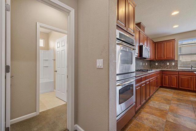 2391 Gabriel, Merced, CA 95340