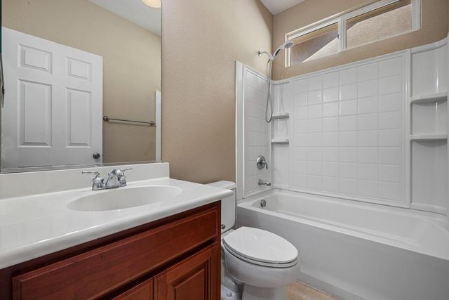 2391 Gabriel, Merced, CA 95340