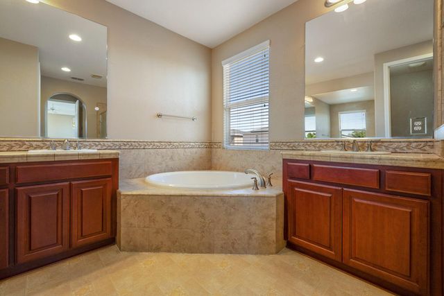 2391 Gabriel, Merced, CA 95340