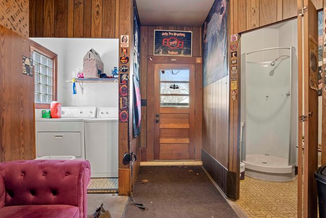 411 Softwood Drive, Hobart, IN 46342