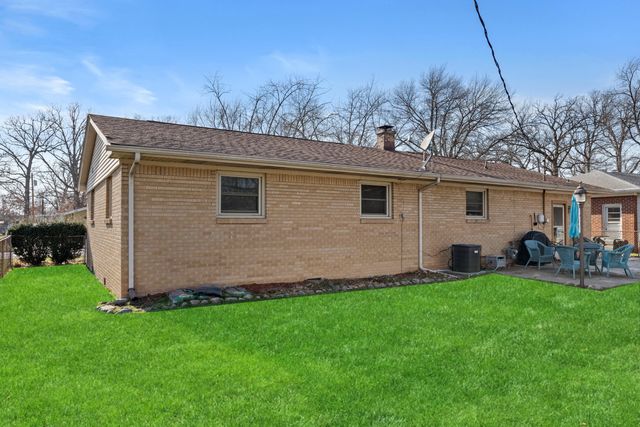 411 Softwood Drive, Hobart, IN 46342