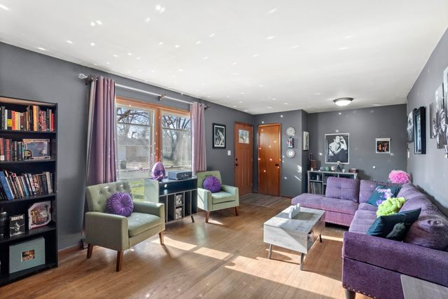 411 Softwood Drive, Hobart, IN 46342