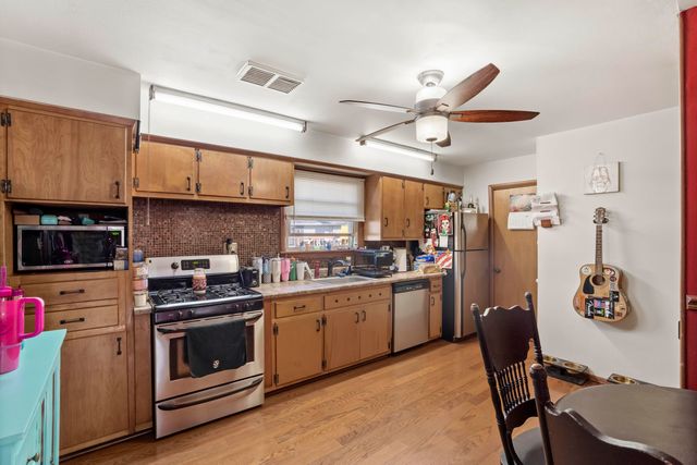 411 Softwood Drive, Hobart, IN 46342