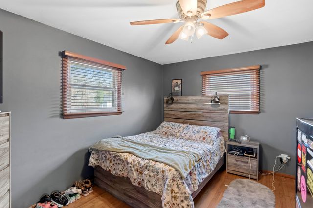 411 Softwood Drive, Hobart, IN 46342