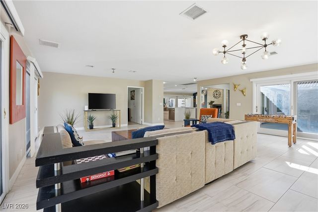 2650 Belcastro Street, Las Vegas, NV 89117