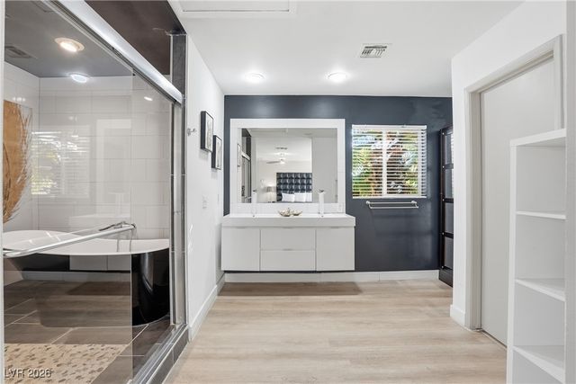 2650 Belcastro Street, Las Vegas, NV 89117