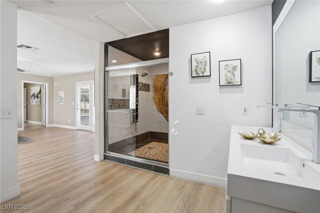 2650 Belcastro Street, Las Vegas, NV 89117