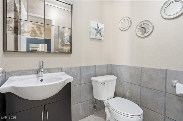 2650 Belcastro Street, Las Vegas, NV 89117