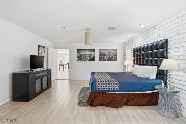 2650 Belcastro Street, Las Vegas, NV 89117