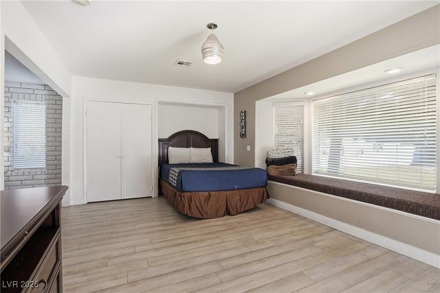 2650 Belcastro Street, Las Vegas, NV 89117