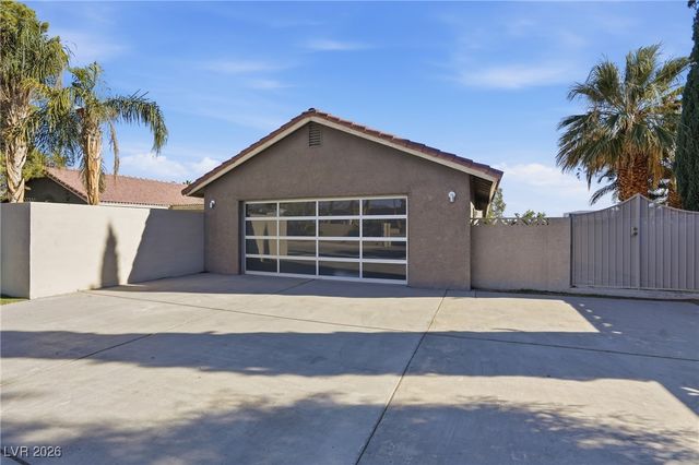 2650 Belcastro Street, Las Vegas, NV 89117