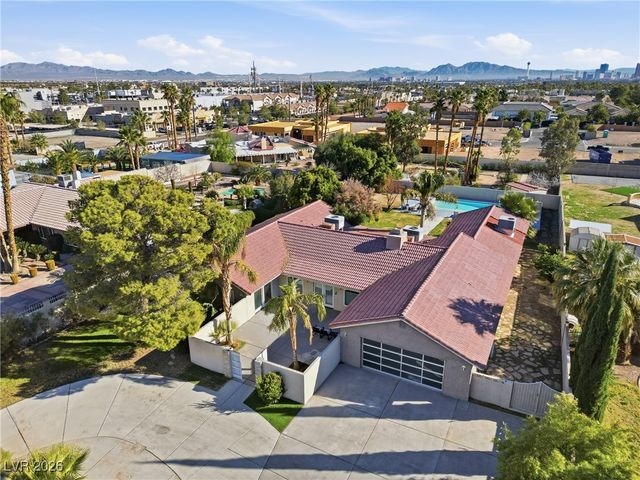 2650 Belcastro Street, Las Vegas, NV 89117