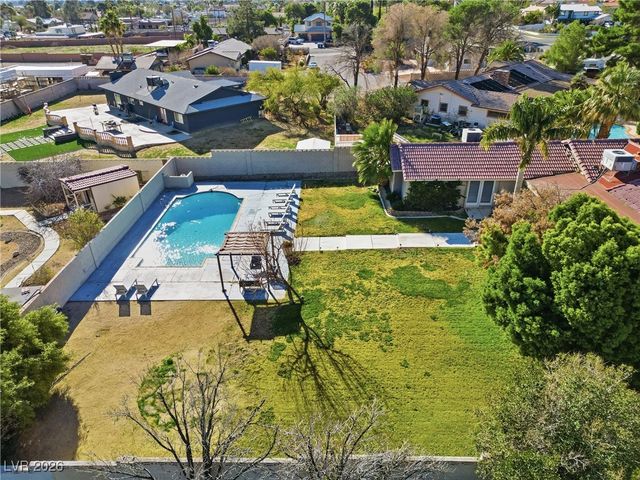 2650 Belcastro Street, Las Vegas, NV 89117