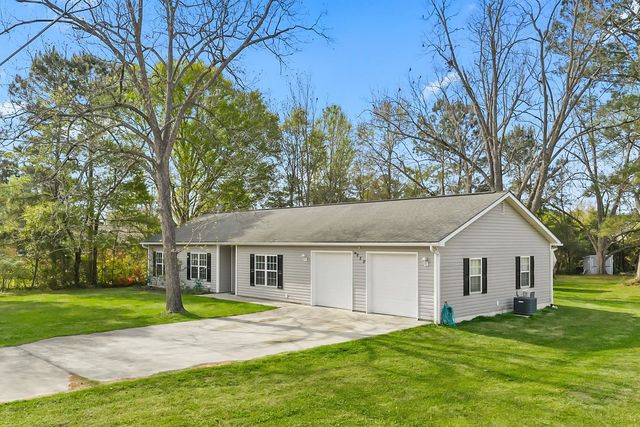4650 Holly St., Loris, SC 29569