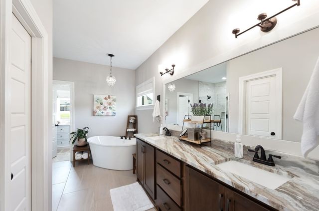 433 S CHINKAPIN DR, Atoka, TN 38004