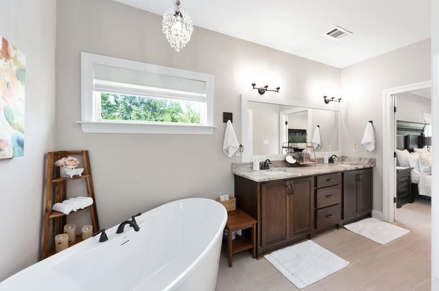 433 S CHINKAPIN DR, Atoka, TN 38004