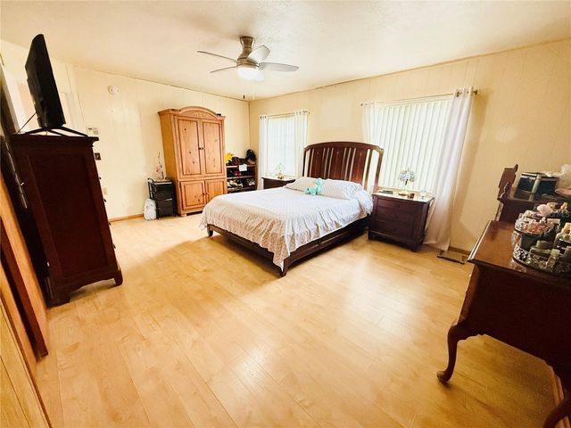 2416 WISHING WELL CIRCLE, Tampa, FL 33619