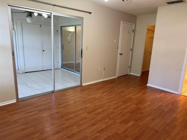 11403 VERSAILLES LANE E, Port Richey, FL 34668