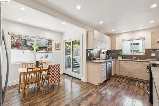 515 Vincente Ave, Berkeley, CA 94707