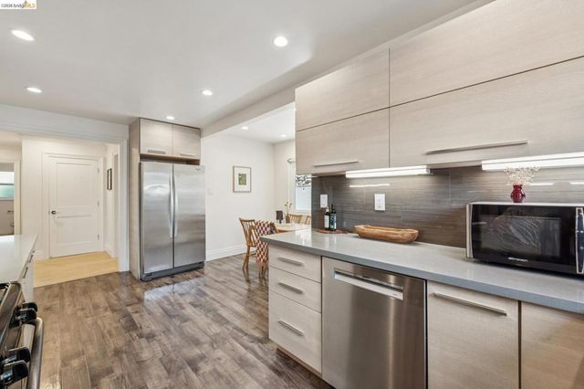 515 Vincente Ave, Berkeley, CA 94707