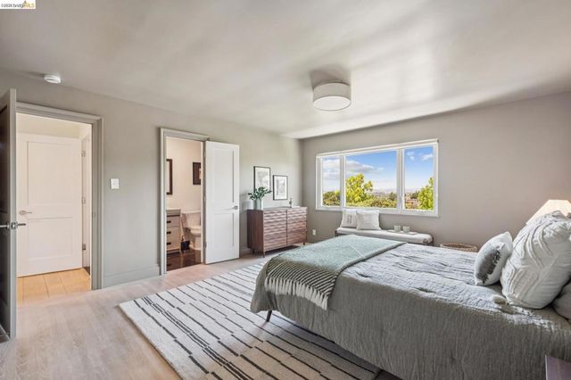 515 Vincente Ave, Berkeley, CA 94707