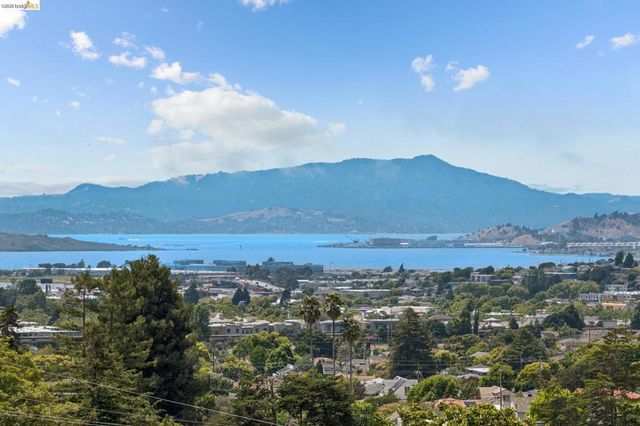 515 Vincente Ave, Berkeley, CA 94707