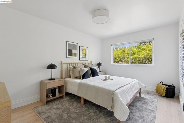515 Vincente Ave, Berkeley, CA 94707