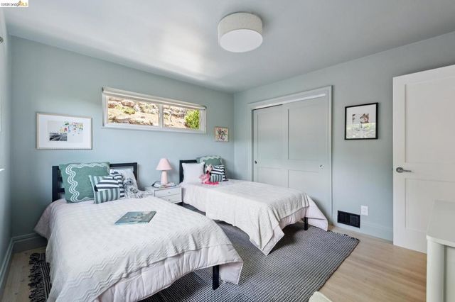 515 Vincente Ave, Berkeley, CA 94707