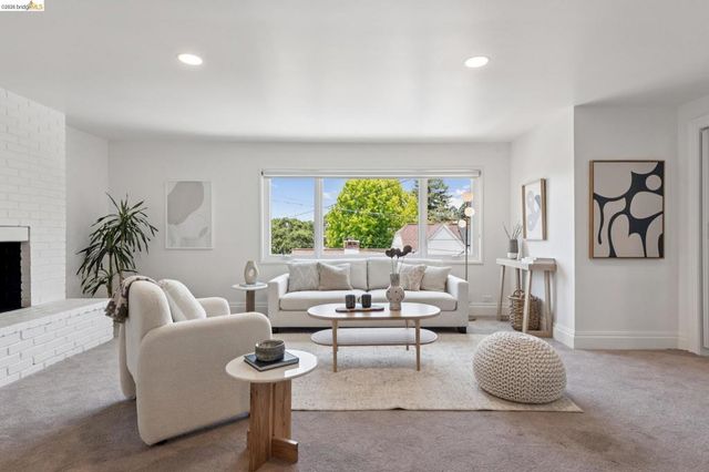 515 Vincente Ave, Berkeley, CA 94707