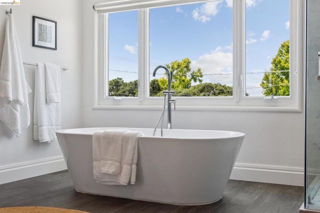 515 Vincente Ave, Berkeley, CA 94707