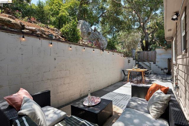 515 Vincente Ave, Berkeley, CA 94707