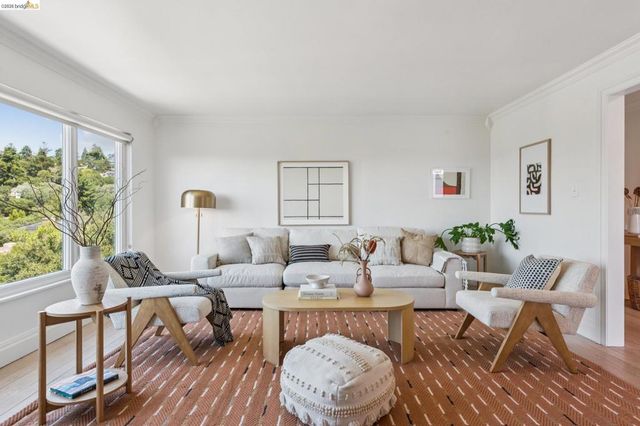 515 Vincente Ave, Berkeley, CA 94707