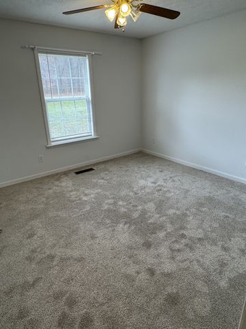 354 Spring Creek Rd, Lafayette, TN 37083