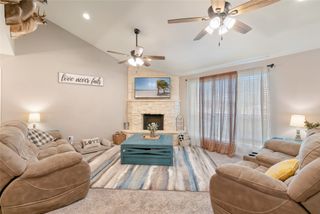 221 S Avenue C, Point, TX 75472