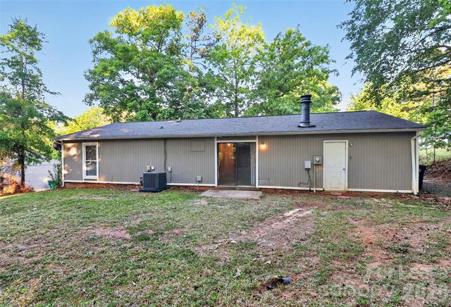 6300 Dwightware Boulevard, Charlotte, NC 28227