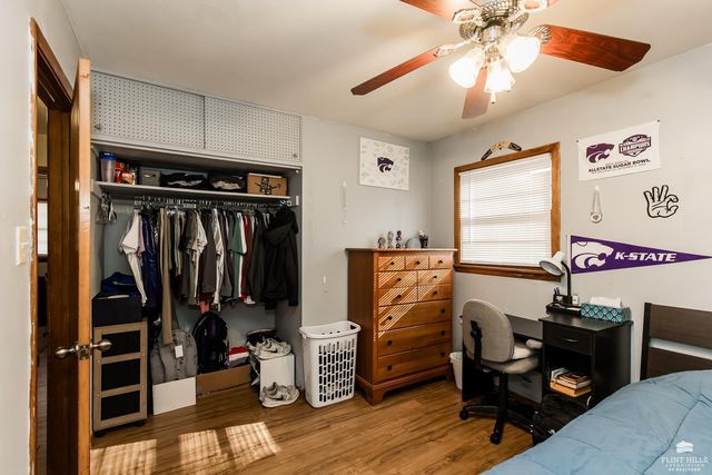 1415 Hartford Road, Manhattan, KS 66502